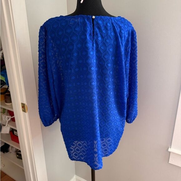 Blue Textured Women's Top - Picture 3 of 4